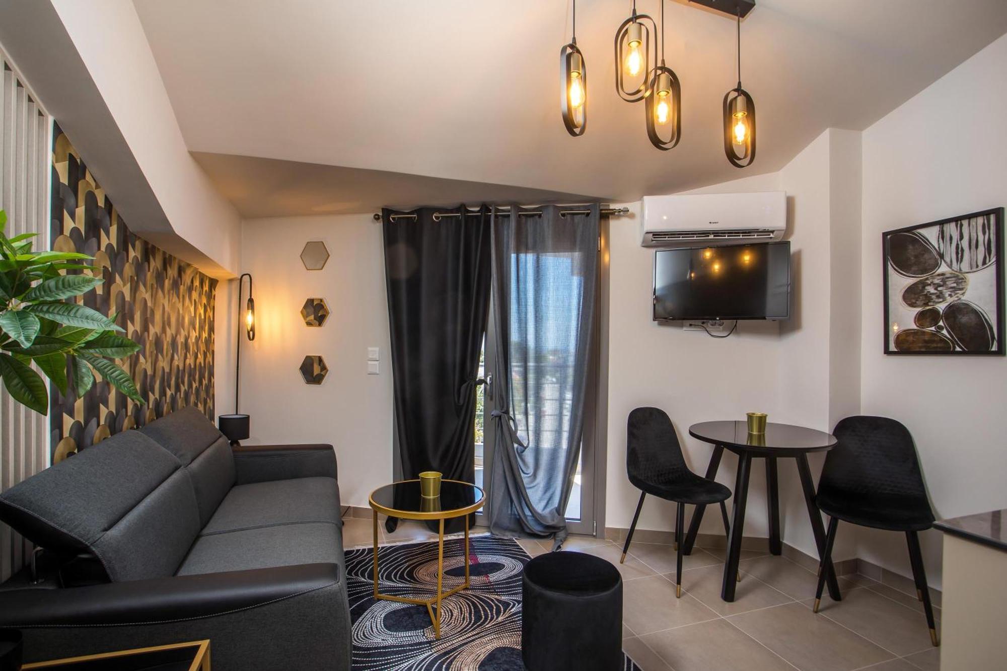 Apartment Olympian Muses *